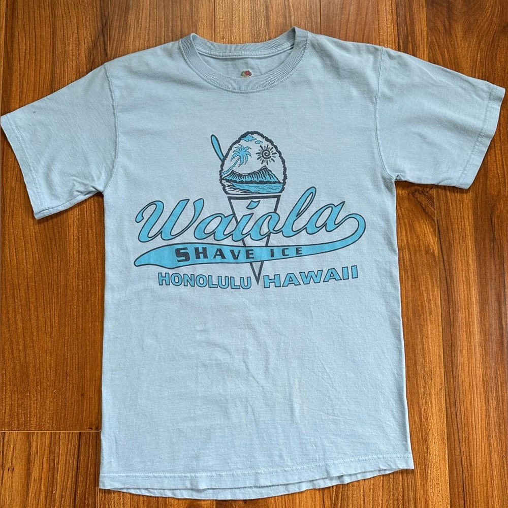 Waiola Shave Ice Honolulu, Hawaii Sky Blue Lofteez Men’s Small T Shirt